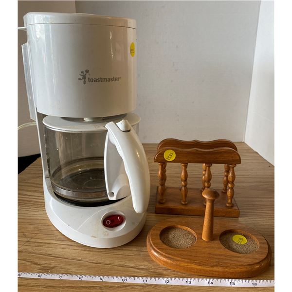 Lot Kitchen Coffee Pot, Wooden Lazy Susan, Napkin Holder, Salt and Pepper Holder