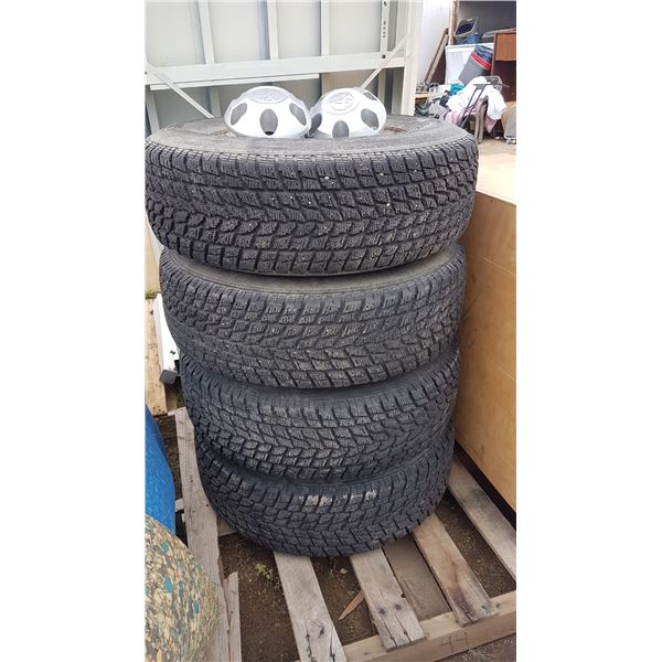 6 Bolt Open Country Toyo G-02 Plus Tires 245/75/R16 M+S Winter