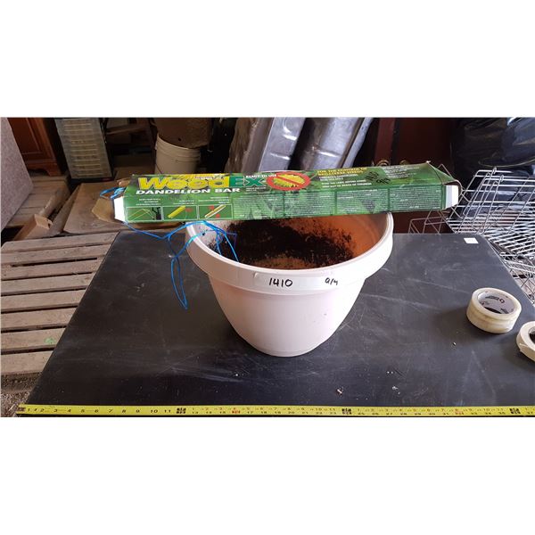 Planter & Dandelion Bar