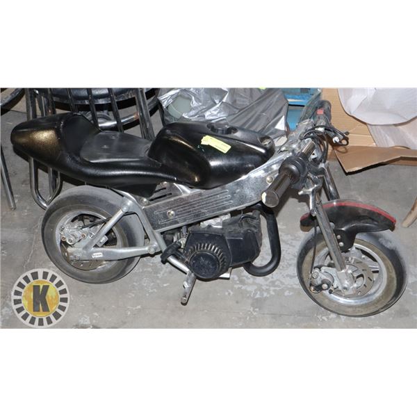 BLACK MINI MOTORBIKE (NOT CURRENTLY RUNNING)