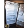 Image 3 : FRIGIDAIRE PROFESSIONAL REFRIGERATOR (NO HANDLE)
