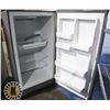 Image 2 : FRIGIDAIRE UPRIGHT FREEZER, TESTED, WORKING