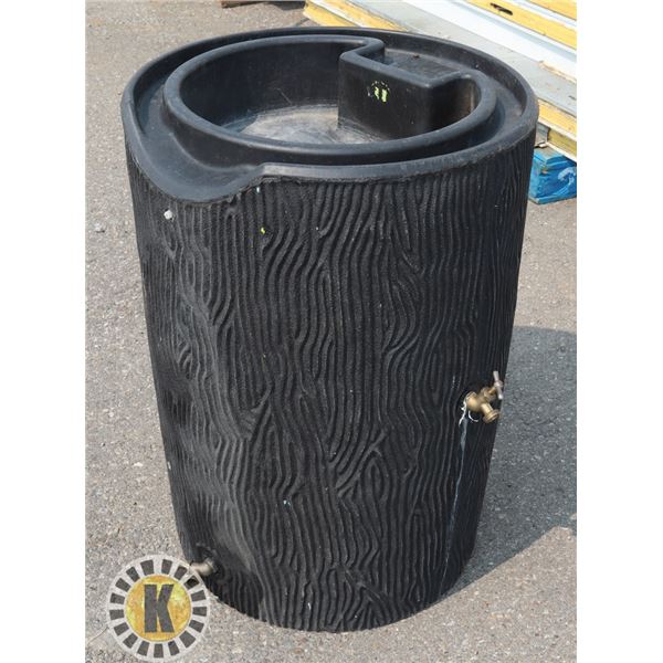 RAIN BARREL WITH SPOUT