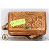 Image 1 : VINTAGE TOOLED LEATHER PURSE