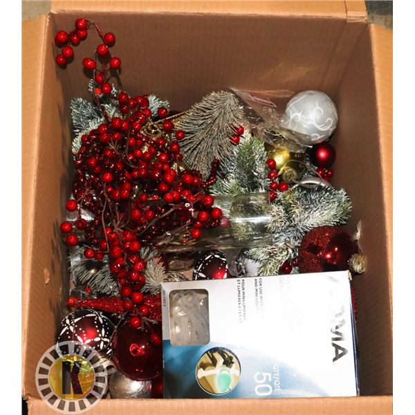 BOX OF XMAS DECOR