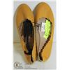 Image 1 : GEORGE BLOSSOM LADIES SIZE 8
