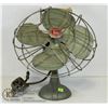Image 1 : VINTAGE TORCAN TABLE TOP METAL FAN
