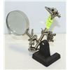 Image 1 : MULTITASK FUNCTION MAGNIFYING GLASS ON STAND