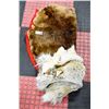 Image 1 : BEAVER PELT & WOLF HIDE VINTAGE