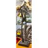 Image 1 : 26" SOLID METAL ART STATUE SAXAPHONE JAZZ PLAYER