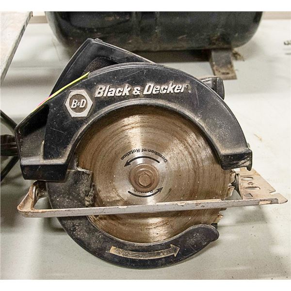 BLACK AND DECKER CIRCULAR SAW