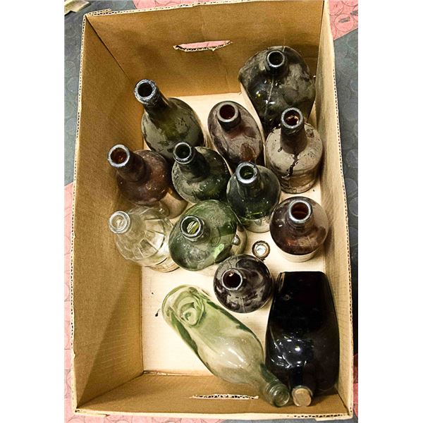 BOX OF VINTAGE BOTTLES