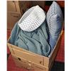 Image 1 : LARGE MOVING BOX OF SHOW HOME DECOR & BEDDING