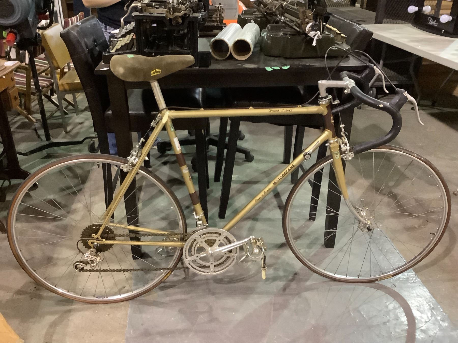 MOTO BECANE GRAND JUBILEE MADE IN FRANCE 10 SPEED BIKE