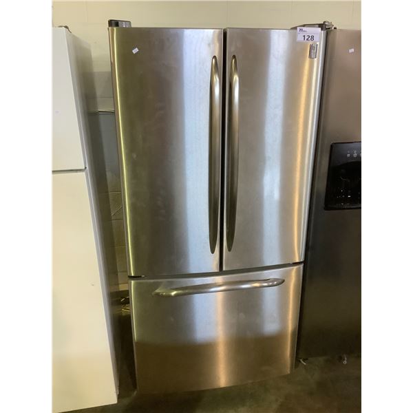 GE PROFILE STAINLESS STEEL FRENCH DOOR FRIDGE WITH VISIBLE DAMAGE MODEL #PFS22SISBSS