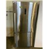 Image 1 : HISENSE TOP BOTTOM STAINLESS STEEL FRIDGE WITH VISIBLE DAMAGE, SMELLS, MISSING 1 FREEZER DRAWER