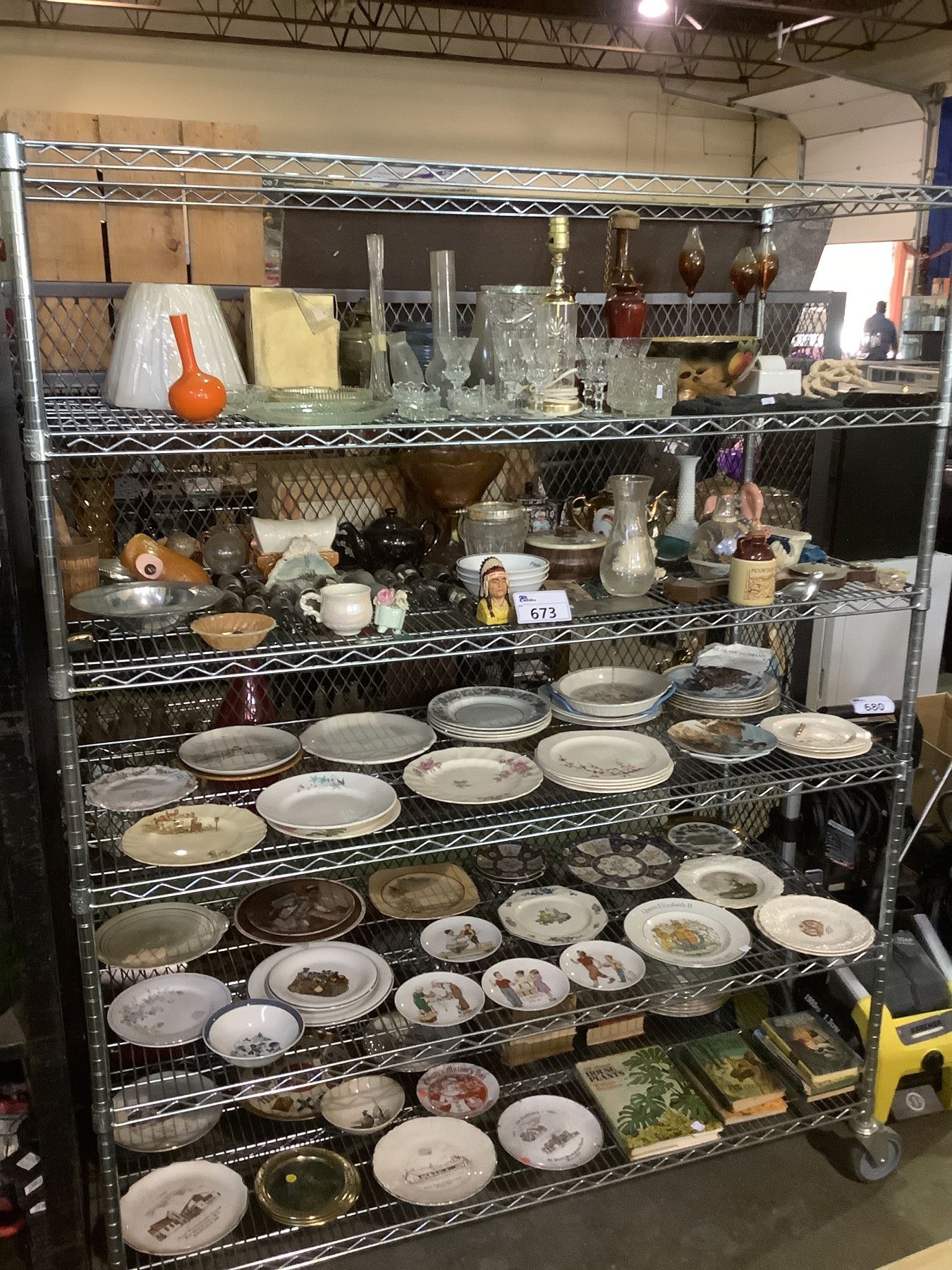 Dishware Collection Point LARGE COLLECTION OF DISHWARE AND COLLECTABLES