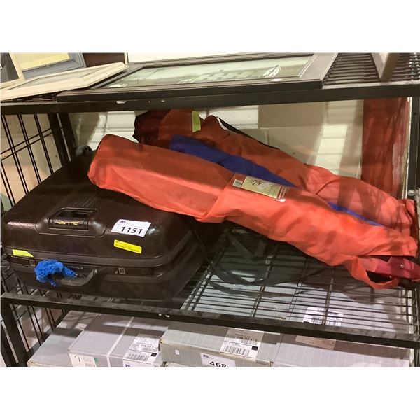 ROLLING SUITCASE AND 3 CAMPING CHAIRS