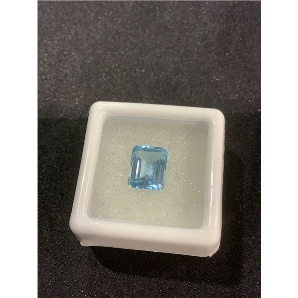 SKY BLUE TOPAZ 3.63CT, 9.8 X 7.8 X 5.2MM, EMERALD CUT, VVS EYE CLEAN CLARITY, BRAZIL