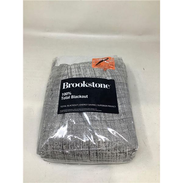 Brookstone 100% Total Blackout Curtin