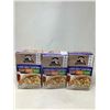 Image 1 : Quakers 3 Flavour Variety Oatmeal Package (3 X 314G)