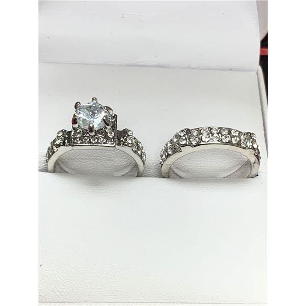 Ladies Stunning 14K GP Brilliant Cut Solitaire engagement ring set NEW size 8