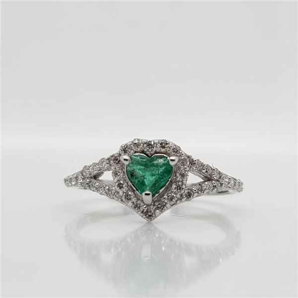14K White Gold Natural Emerald(0.35ct) Diamond(0.36Ct,I1-I3,F-G) Ring (~Size 6.75) (~weight 1.92g), 
