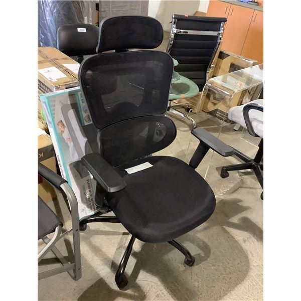 Black Mesh Back Office Chair