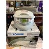 Image 1 : Zojirushi 5.5 Cup Rice Cooker - Model: NS-ZCC10