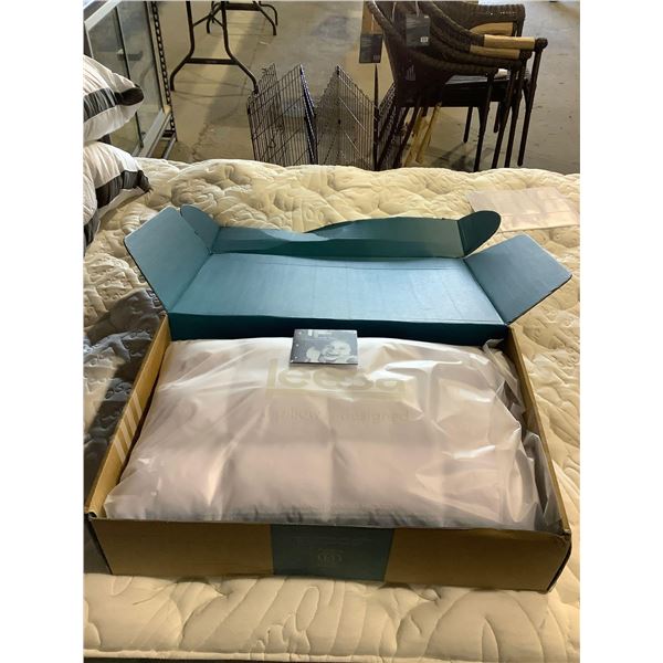 Leesa Standard Size Pillow