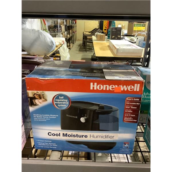 Honeywell 0.8 Gallon Cool Moisture Humidifier