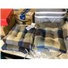 Image 1 : Seat Cushions Lot of 4