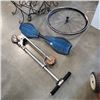 Image 1 : Oxygen scooter, ripstik skateboard and racing bike rim