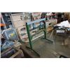 Image 8 : HYDRAULIC PRESS WITH TWO 6 TON JACKS AND TWO 20 TON JACKS