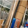 Image 2 : LOT OF 10FT ANGLE IRON CORNERS