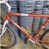 Image 2 : ORANGE NORCO BUSH PILOT BIKE