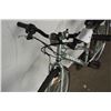 Image 2 : GREEN SUPERCYCLE BIKE