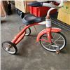 Image 2 : VINTAGE METAL TRICYCLE