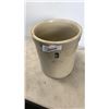 Image 1 : MEDALTA NUMBER 3 CROCK