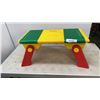 Image 2 : FOLDING LEGO TABLE WITH LEGO