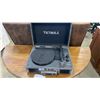 Image 2 : VICTROLLA SUITCASE BELT DRIVE TURNTABLE - WORKING