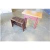 Image 1 : 2 SMALL WOOD ENDTABLES