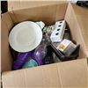 Image 2 : LARGE BOX OF ESTATE GLASSWARE AND MORE
