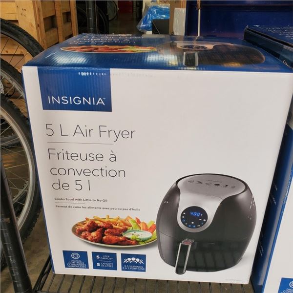 AS NEW INSIGNIA 5L AIR FRYER