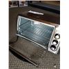 Image 4 : HAMILTON BEACH EASY REACH CONVECTION OVEN WORKING