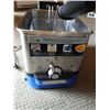 Image 5 : TFAL 3.5L EZ CLEAN DEEP FRYER WORKING
