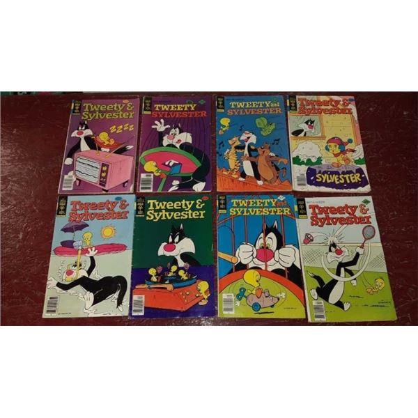 8 Tweety and Sylvester Comics vintage