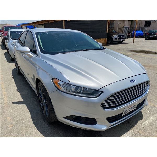 2013 Ford Fusion SE