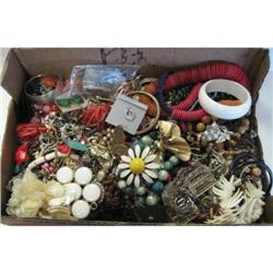 Estate vintageBox Lot of Jewelry
