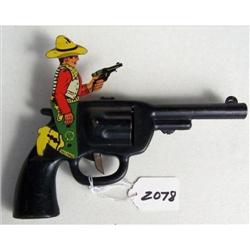 Wyandotte toy Me & My Buddy pistol